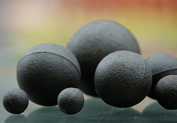 GRINDING BALLS